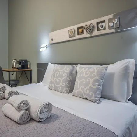 Aurelia Garden 4*